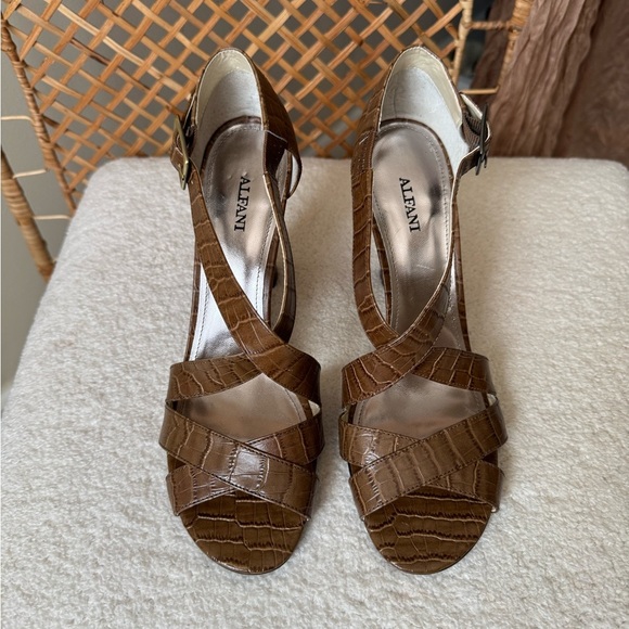 Alfani Croc-Embossed Brown Sandals - Picture 11 of 13
